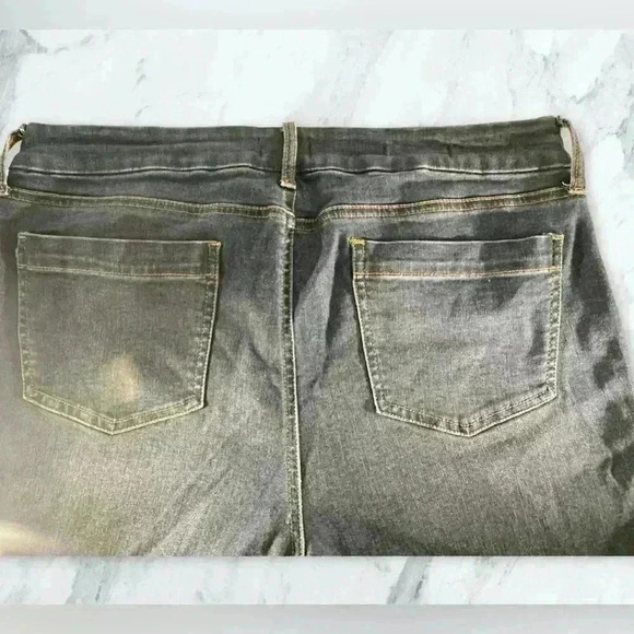 NYDJ Marilyn Straight Jeans Size 14 Medium Wash - Picture 4 of 11